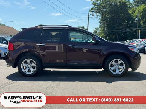 Used 2011 Ford Edge SEL w/ 201A Rapid Spec Order Code AWD/4WD image 4