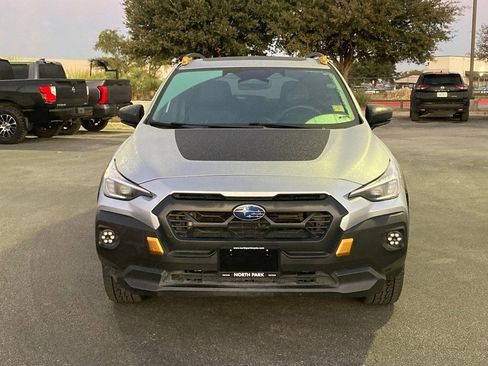 Used 2024 Subaru Crosstrek 2.5i Wilderness image 2