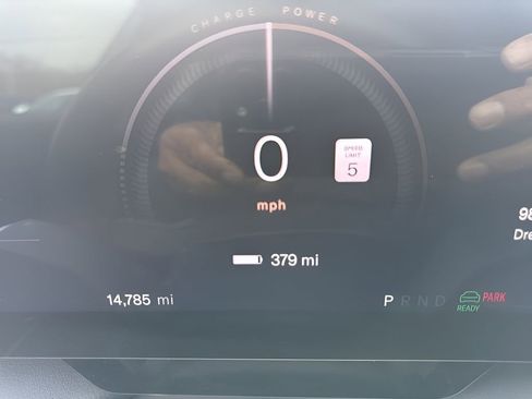 Used 2024 Lucid Air Touring image 23