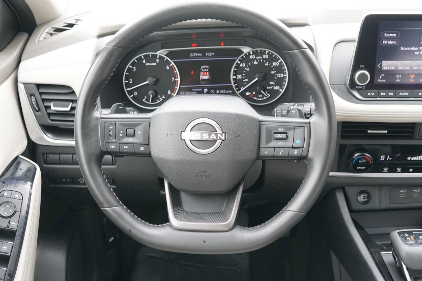 Used 2025 Nissan Rogue SV FWD image 21