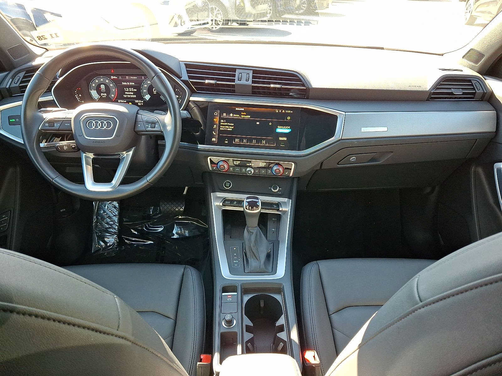 Used 2024 Audi Q3 2.0T Premium w/ Convenience Package AWD/4WD image 10