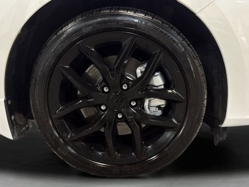 Used 2020 Acura ILX w/ Premium Package FWD image 40