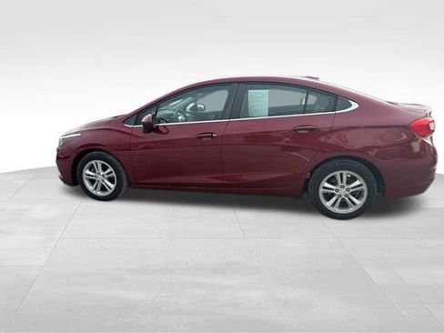 Used 2016 Chevrolet Cruze LT image 7