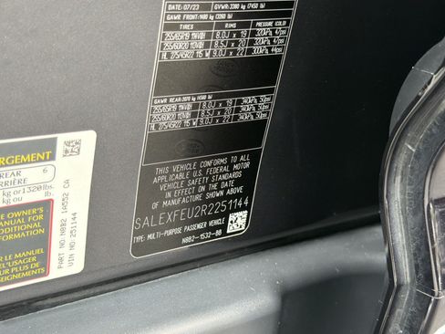 Used 2024 Land Rover Defender 130 X AWD/4WD image 25