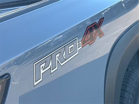 New 2026 Nissan Frontier PRO-4X w/ Pro-4x Convenience Package image 10
