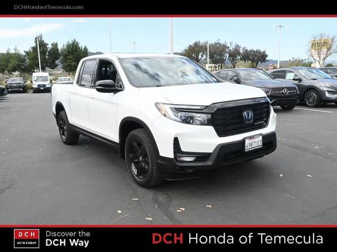 Certified 2023 Honda Ridgeline Black Edition image 3