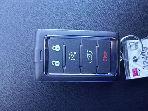 New 2026 Jeep Grand Cherokee Limited w/ Limited Altitude Package RWD image 30