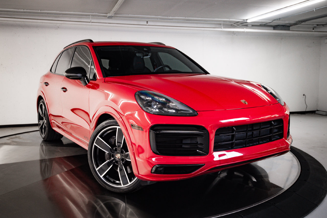 Certified 2022 Porsche Cayenne GTS AWD/4WD image 9