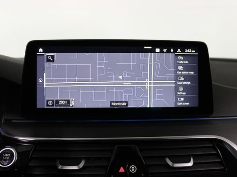 Used 2023 BMW 530e w/ M Sport Package image 14