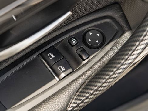 Used 2018 BMW M4 Coupe RWD image 13