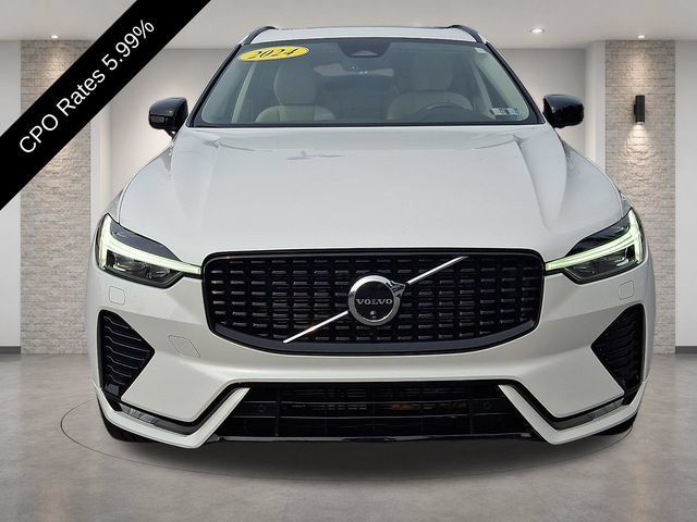 Certified 2024 Volvo XC60 B5 Plus w/ Protection Package Premier AWD/4WD image 2