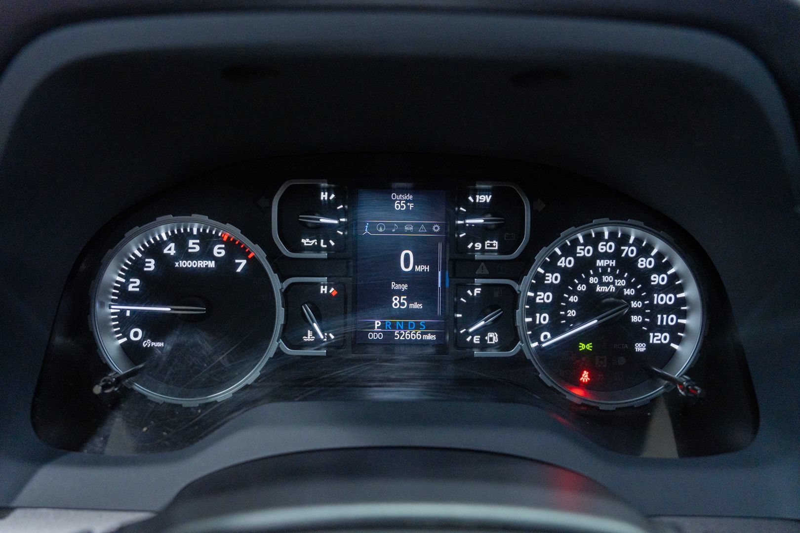 Used 2019 Toyota Tundra SR5 AWD/4WD image 38