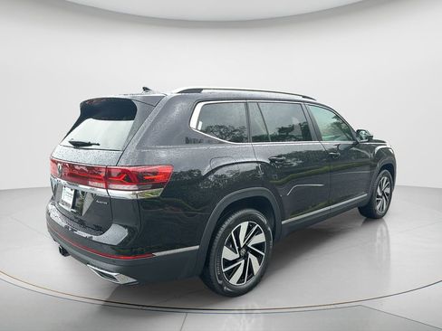 New 2026 Volkswagen Atlas SEL image 7
