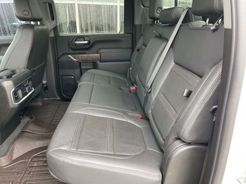 Used 2021 GMC Sierra 2500 Denali w/ Denali Ultimate Package image 15