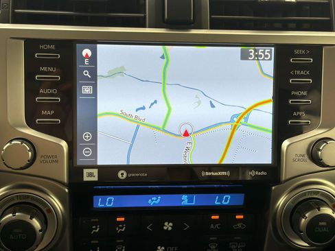 Used 2024 Toyota 4Runner Limited image 23