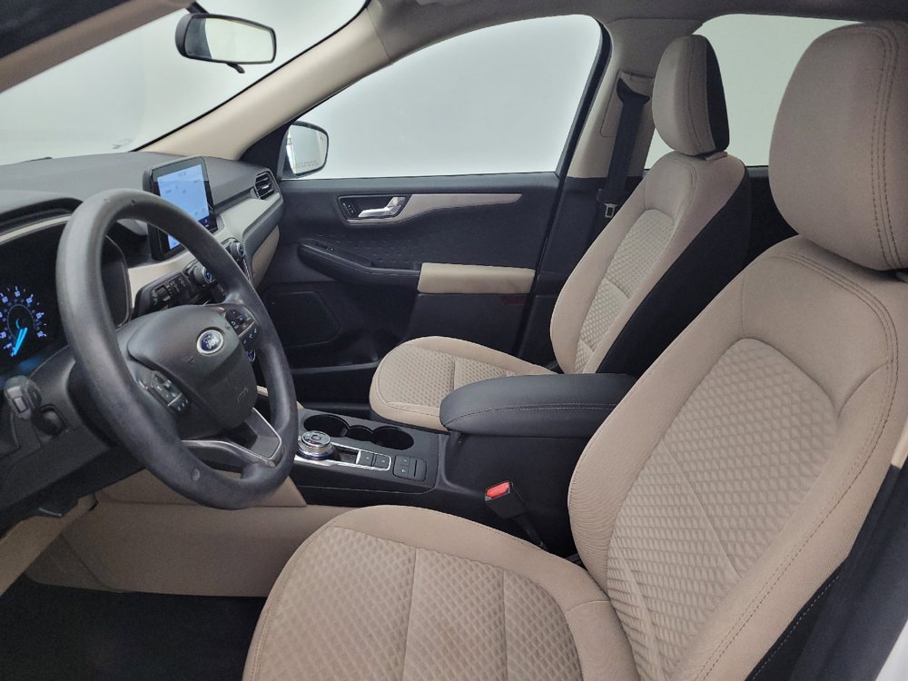 Used 2020 Ford Escape SE FWD image 17