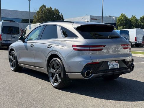 Used 2023 Genesis GV70 2.5T w/ Sport Prestige Package AWD/4WD image 9
