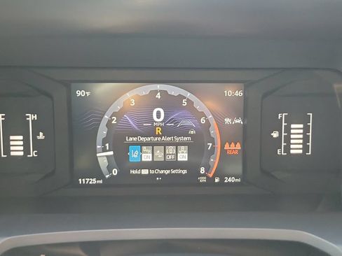 Certified 2024 Toyota Tacoma SR5 AWD/4WD image 25
