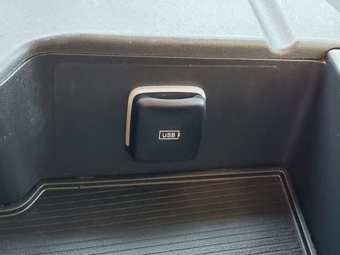 Used 2021 RAM 2500 Tradesman w/ Protection Group image 29