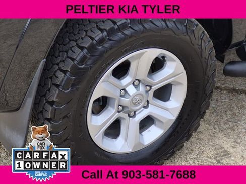 Used 2022 Toyota 4Runner SR5 Premium image 8