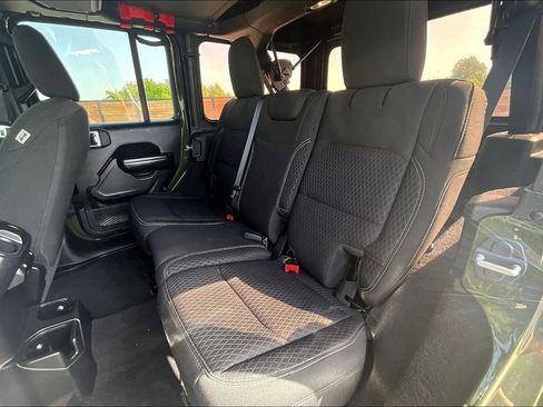 Used 2021 Jeep Wrangler Unlimited Sport AWD/4WD image 28