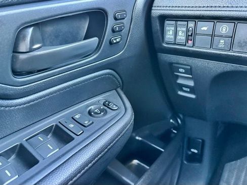 Certified 2024 Honda Odyssey Sport image 23