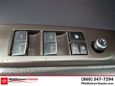 Certified 2023 Toyota Camry XLE image 12