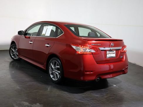 Used 2014 Nissan Sentra SR FWD image 2