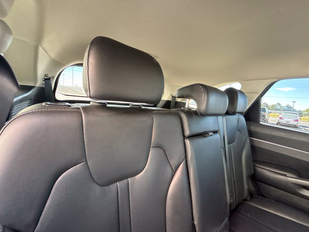 Used 2022 Kia Sorento S FWD image 27