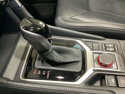 Certified 2022 Subaru Forester Limited image 25