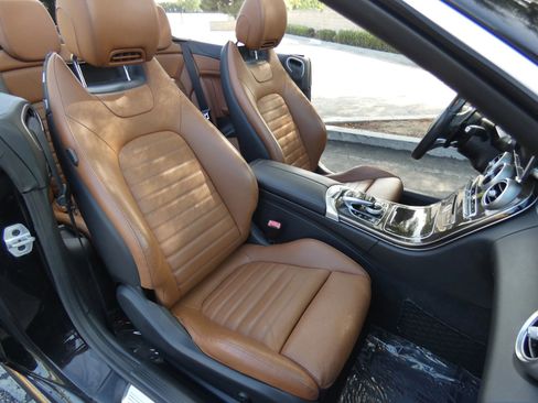 Used 2017 Mercedes-Benz C 43 AMG 4MATIC Cabriolet image 27