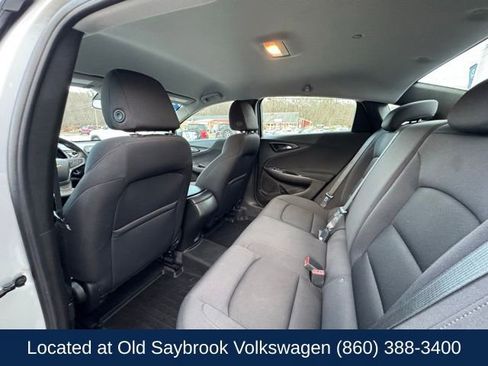 Used 2021 Chevrolet Malibu LS FWD image 10