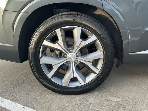 Used 2021 Hyundai Palisade Limited AWD/4WD image 17