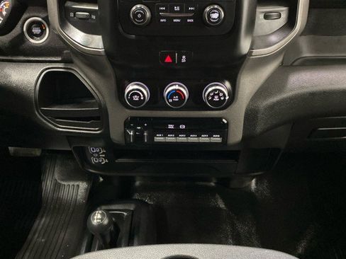 Used 2021 RAM 5500 Tradesman w/ Chrome Appearance Group image 29