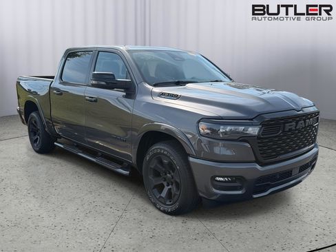 Used 2025 RAM 1500 Big Horn w/ Night Edition RWD image 6