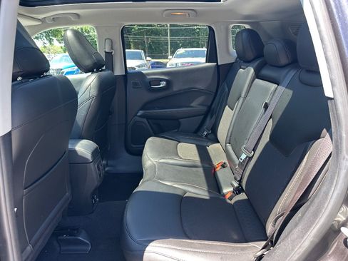 Used 2021 Jeep Compass Latitude w/ Sun and Sound Group AWD/4WD image 14