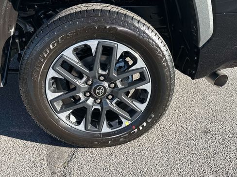 New 2026 Toyota Tundra Limited image 6