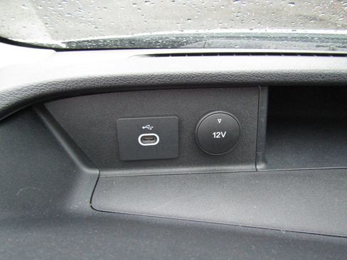 Used 2024 Ford Transit 350 XLT RWD image 21