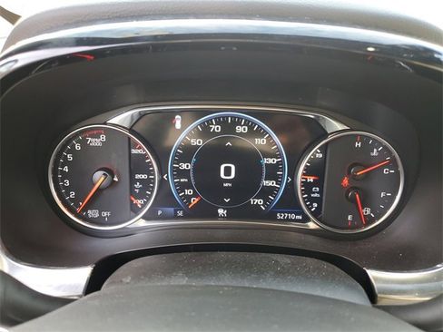 Used 2022 Chevrolet Traverse Premier image 21