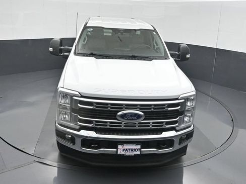 Used 2025 Ford F250 XLT AWD/4WD image 41