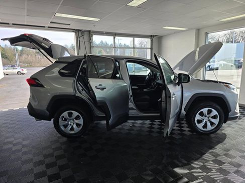 Used 2025 Toyota RAV4 LE image 63