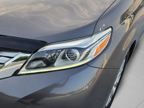 Used 2015 Toyota Sienna Limited Premium w/ Advanced Technology Package FWD image 29