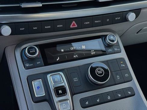 New 2023 Hyundai Palisade Calligraphy image 19