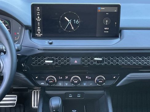 Used 2025 Honda Accord Sport image 16