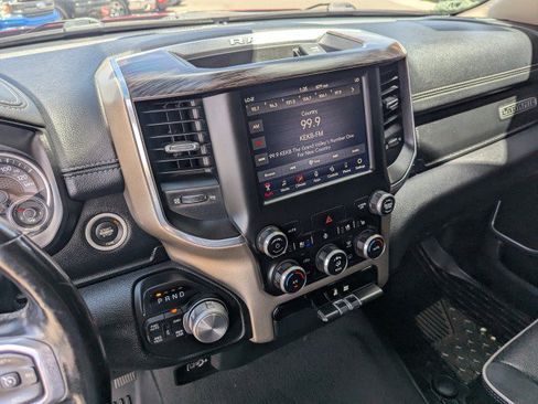 Used 2019 RAM 1500 Laramie AWD/4WD image 20