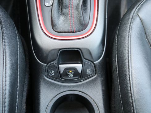 Used 2017 Jeep Compass Trailhawk w/ Leather Interior Group image 25