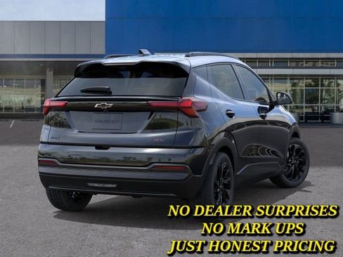 New 2027 Chevrolet Bolt RS w/ Technology Package FWD image 4
