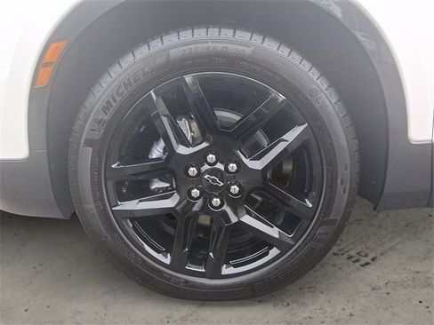 Used 2025 Chevrolet Blazer Premier w/ Driver Confidence II Package image 14