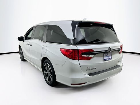 Used 2023 Honda Odyssey Touring image 7