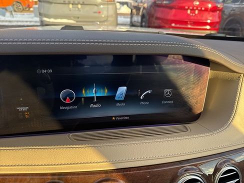 Used 2019 Mercedes-Benz S 450 S 450 4D Sedan image 33